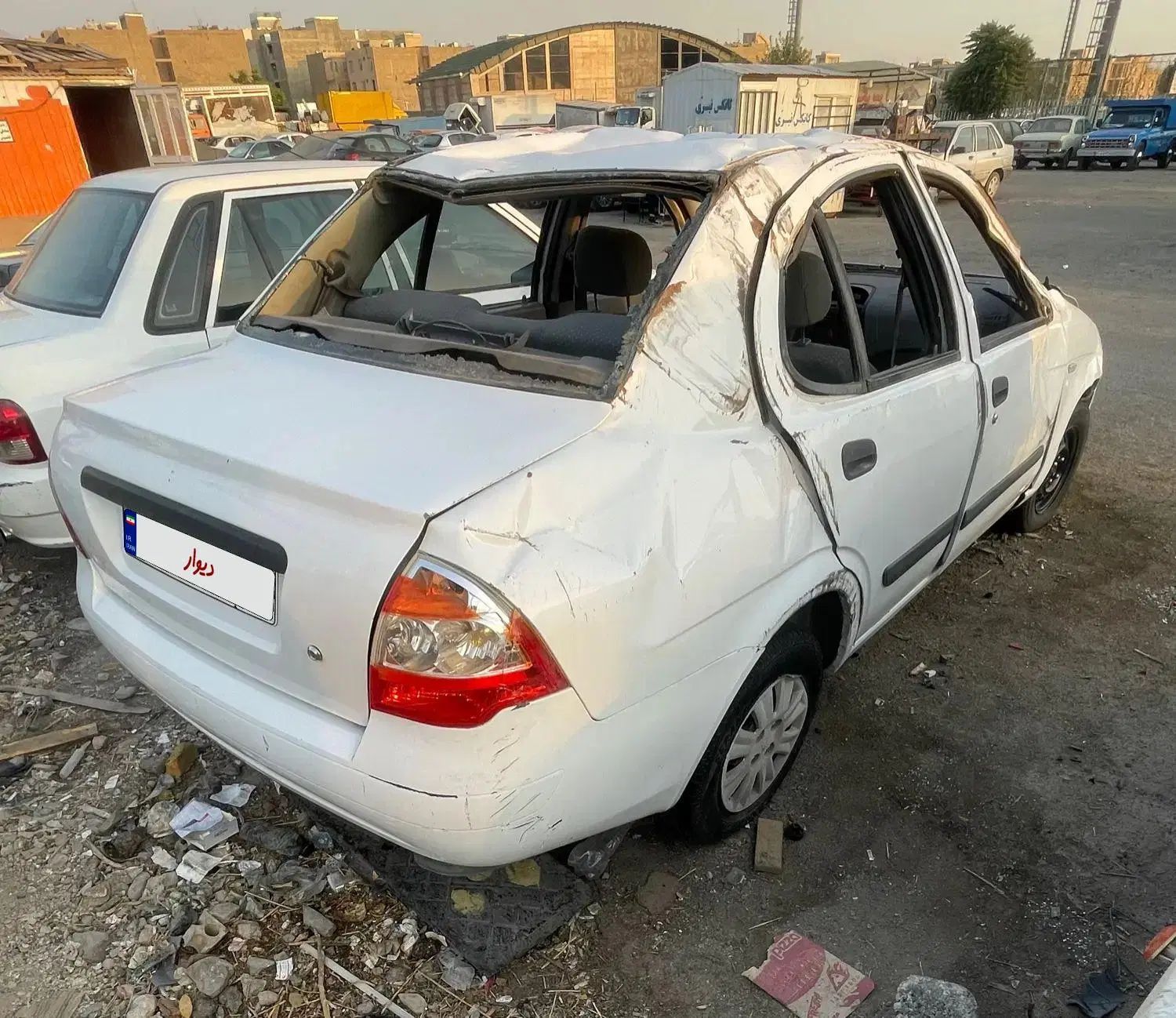 تیبا صندوق دار SX - 1393