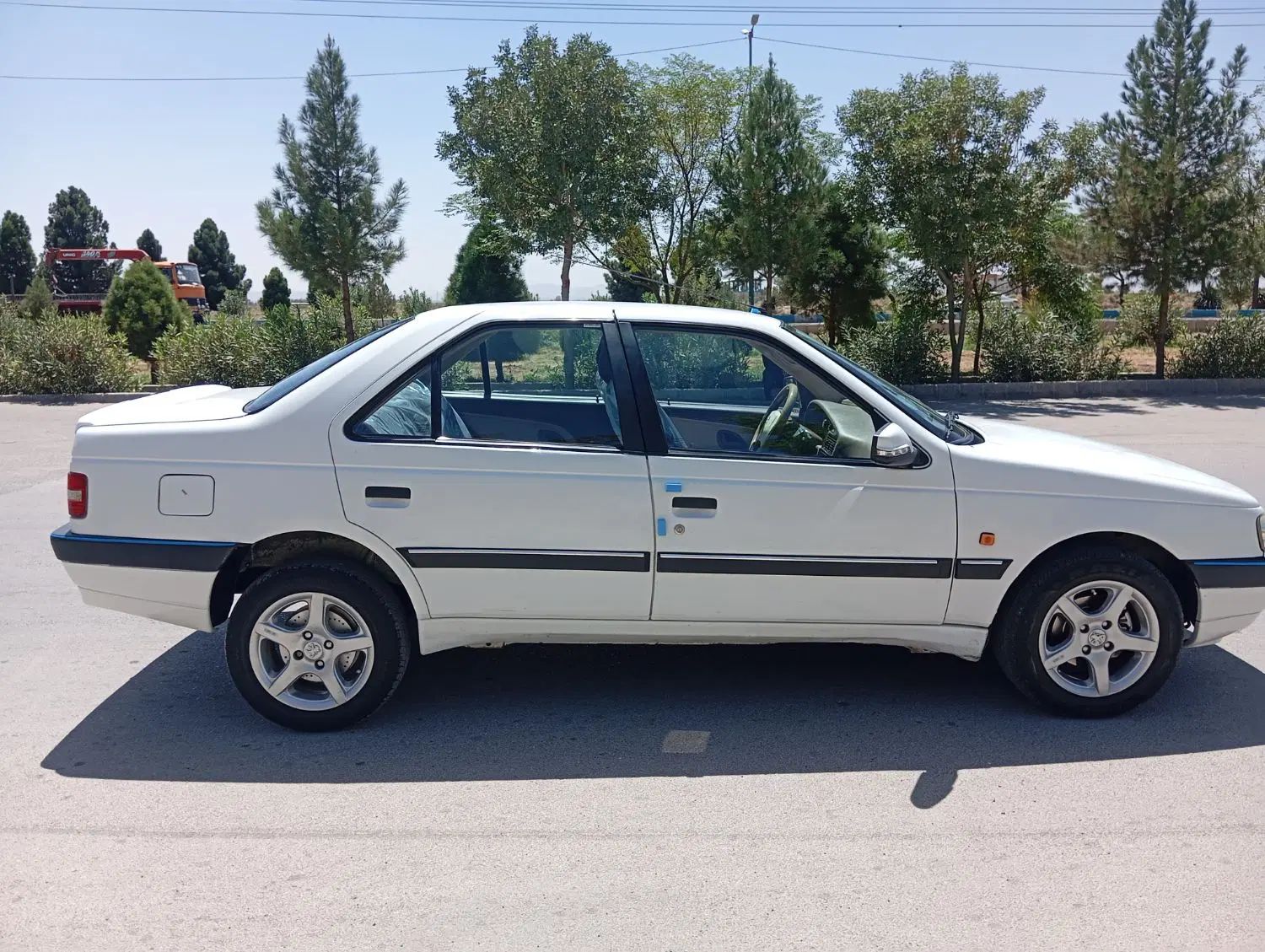 پژو 405 SLX بنزینی  XU7 - 1390