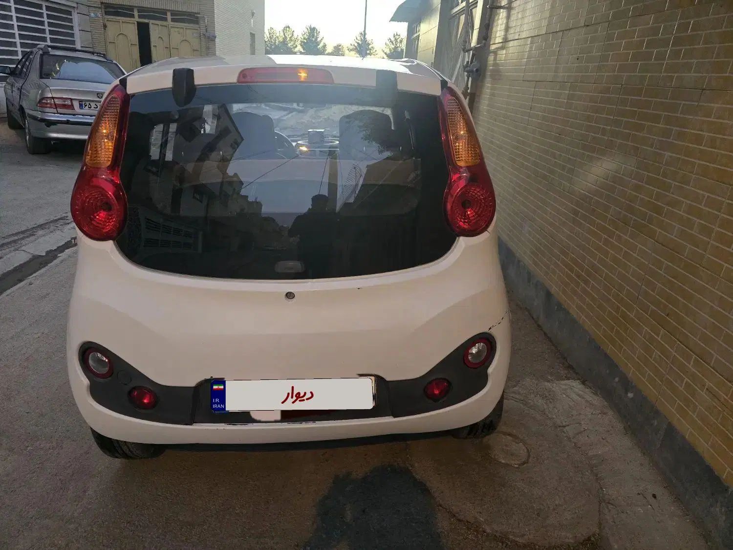 ام وی ام 110S اسپرت لاکچری - 1396