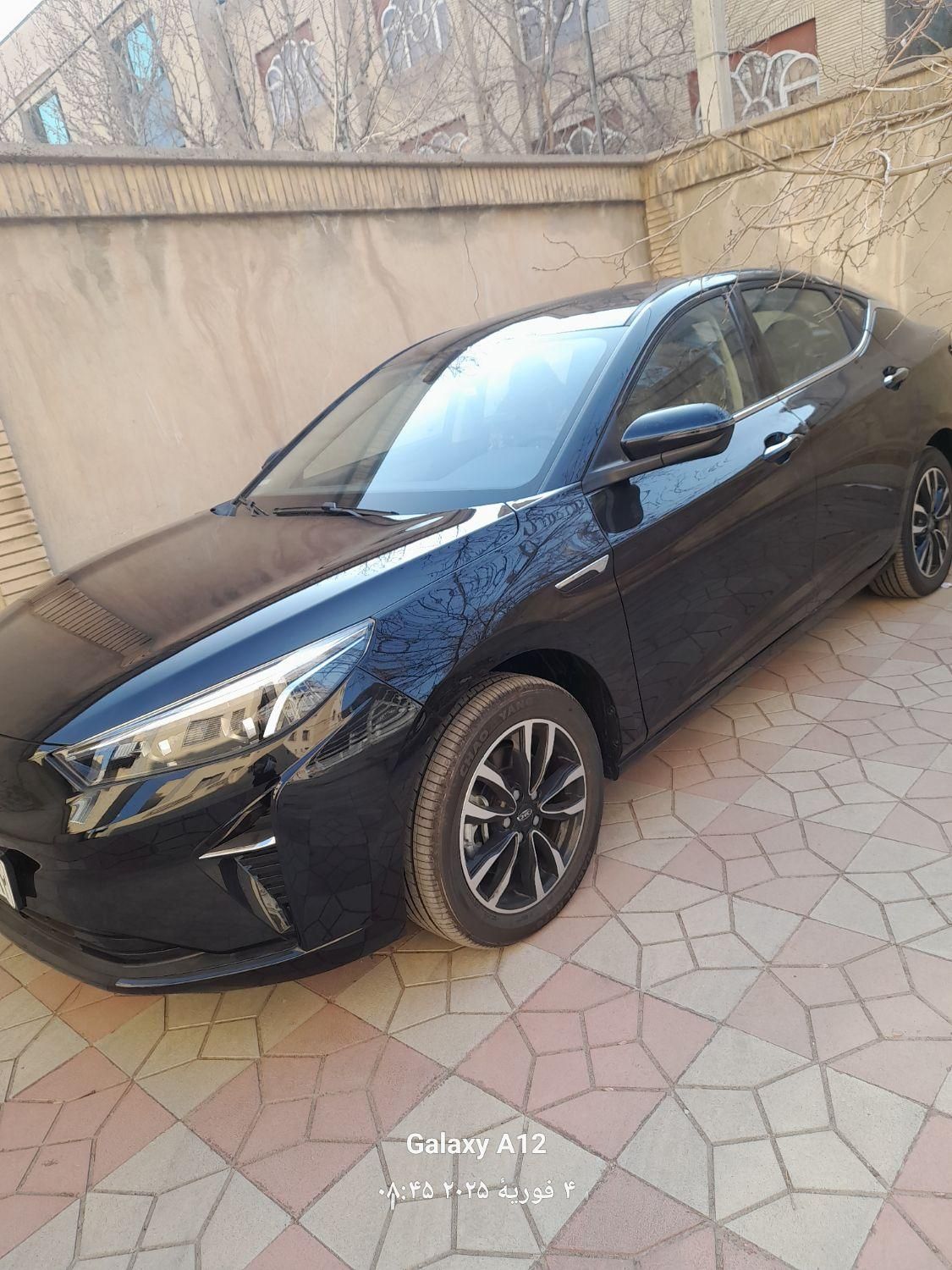 کی ام سی EJ7 ساده - 2023