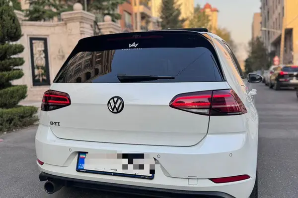 فولکس گلف GTI - 2018