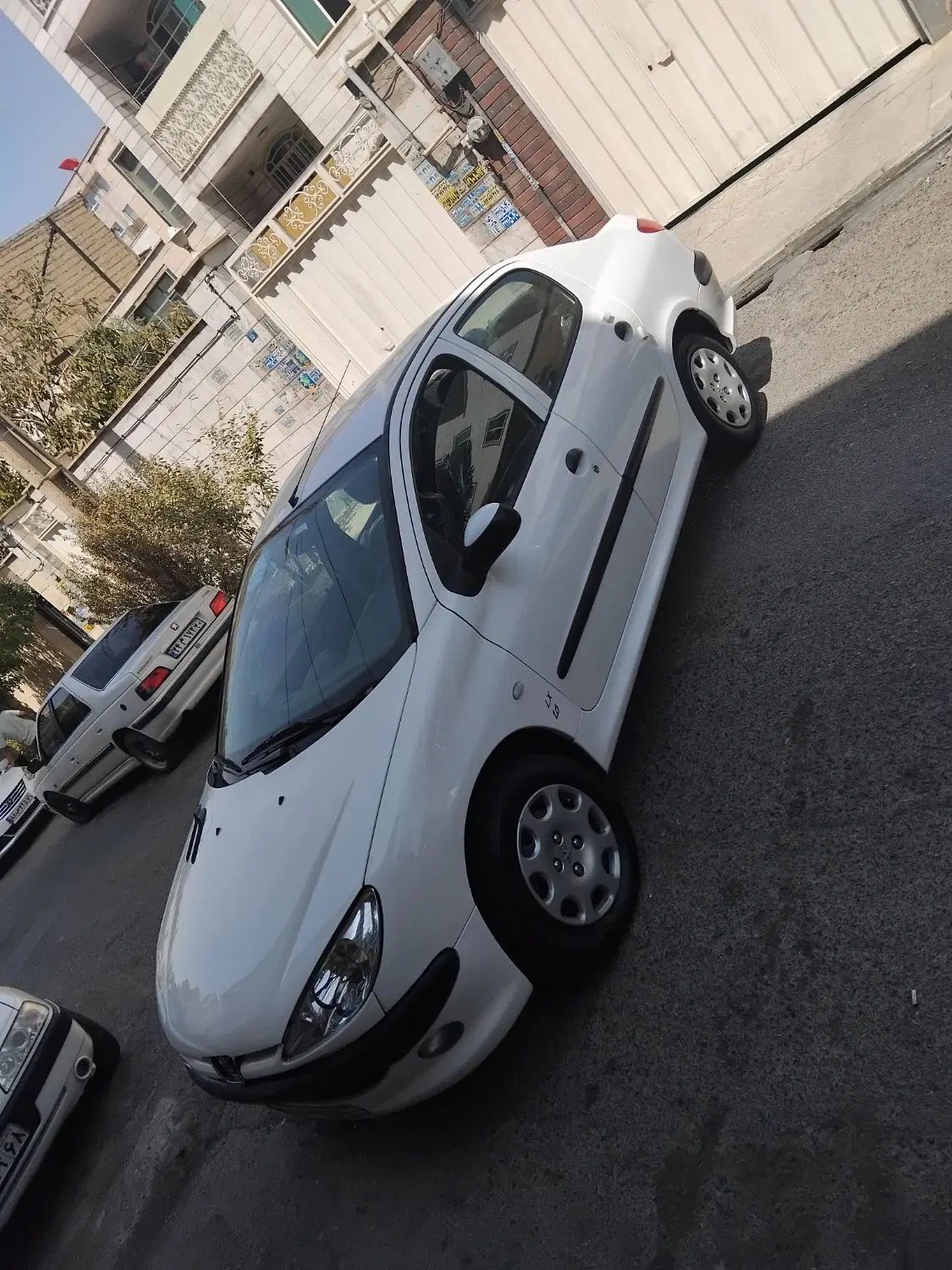 پژو ۲۰۶ صندوق دار v8 - 1395
