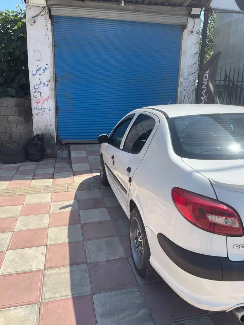 پژو ۲۰۶ صندوق دار v8 - 1394