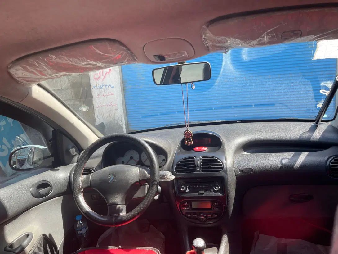 پژو ۲۰۶ صندوق دار v8 - 1394