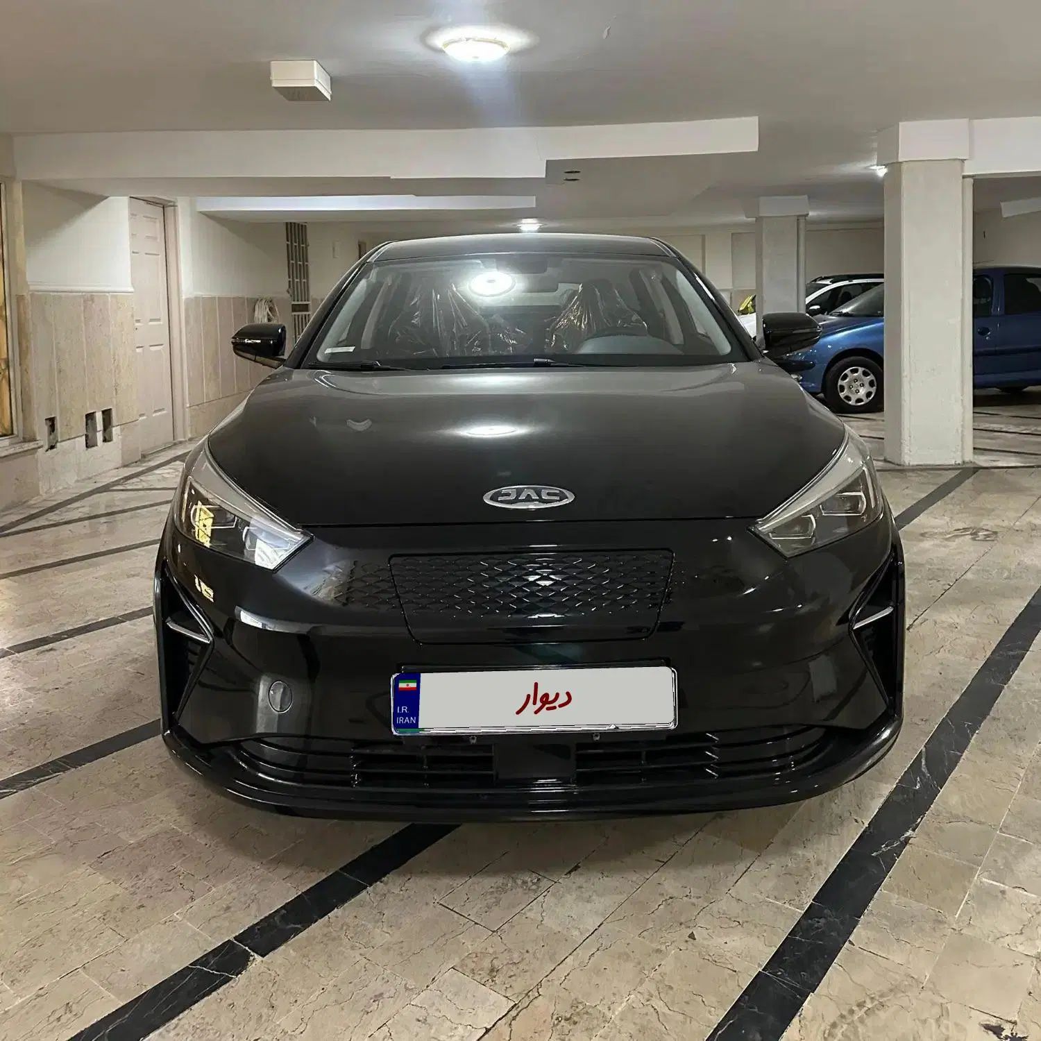 کی ام سی EJ7 ساده - 2024
