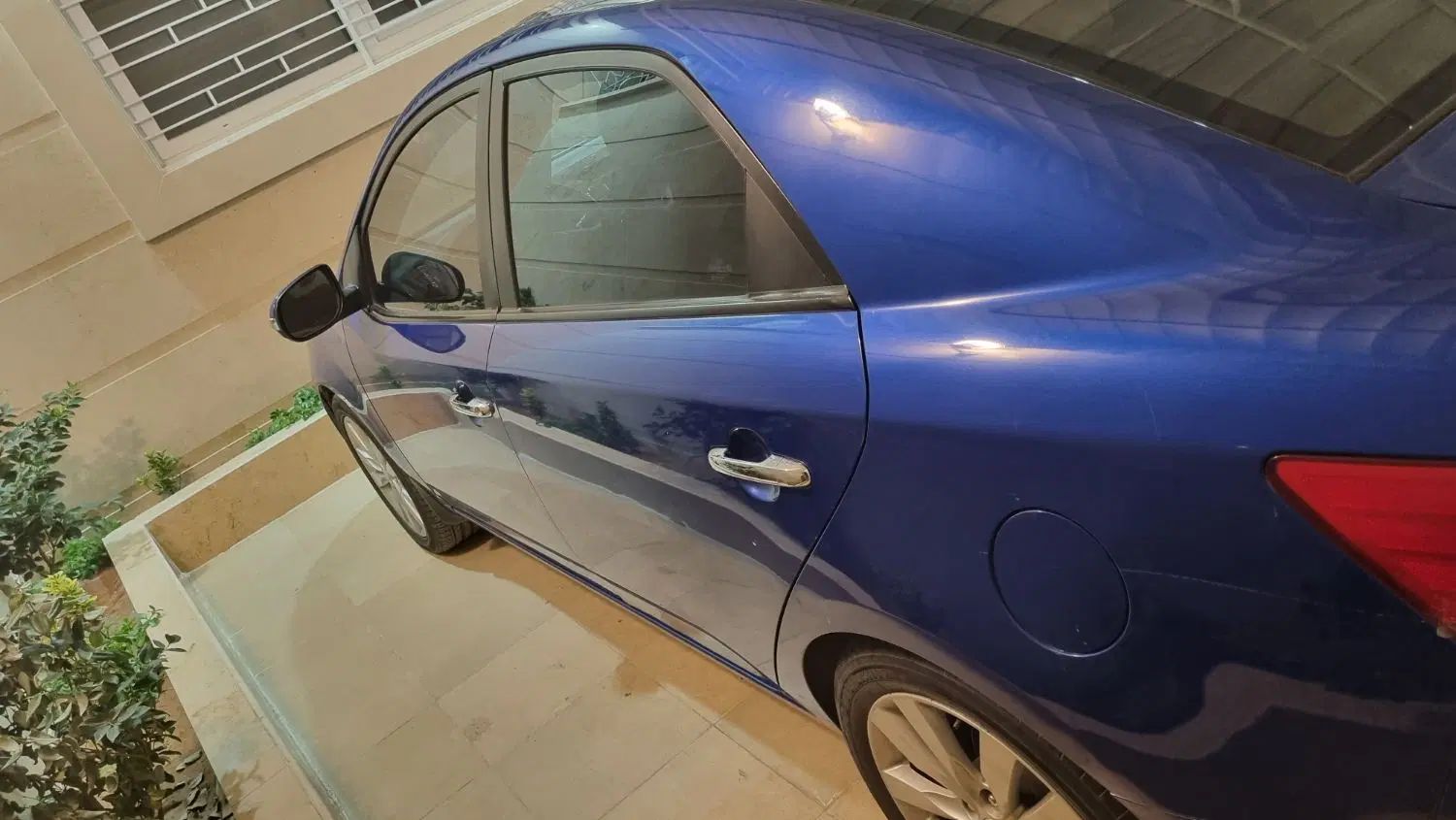 کیا سراتو 2.0 لیتر اتوماتیک GT لاین - 2010