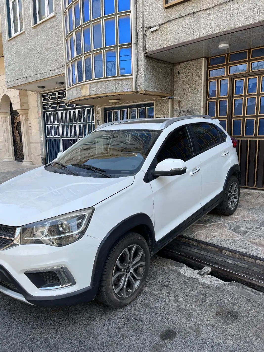 ام وی ام X22 دنده ای اسپرت اکسلنت - 1397