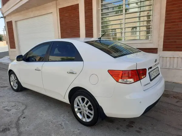 خودرو کیا، سراتو مونتاژ آگهی ann_20331586