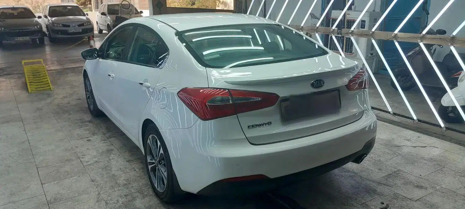 کیا سراتو 2.0 لیتر اتوماتیک GT لاین - 2015