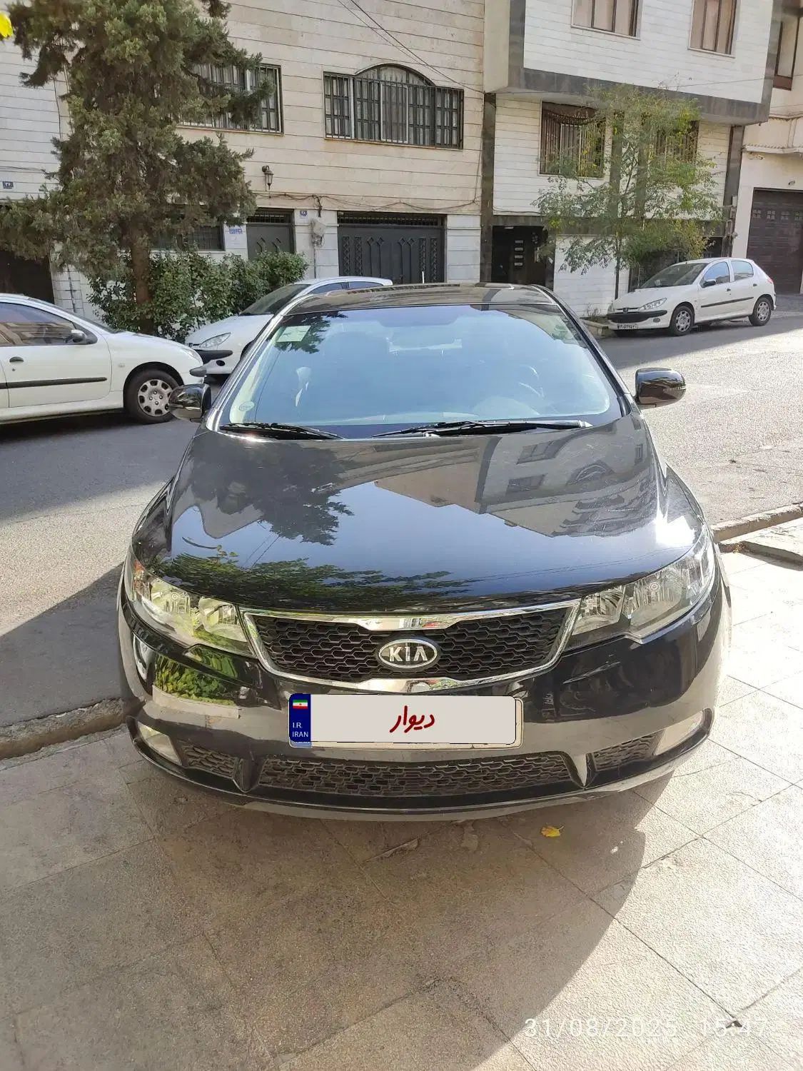 خودرو کیا، سراتو مونتاژ آگهی ann_20331704