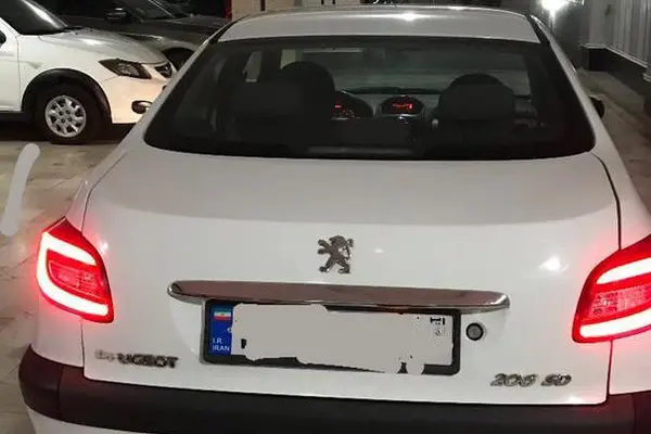 پژو ۲۰۶ صندوق دار v8 - 1394