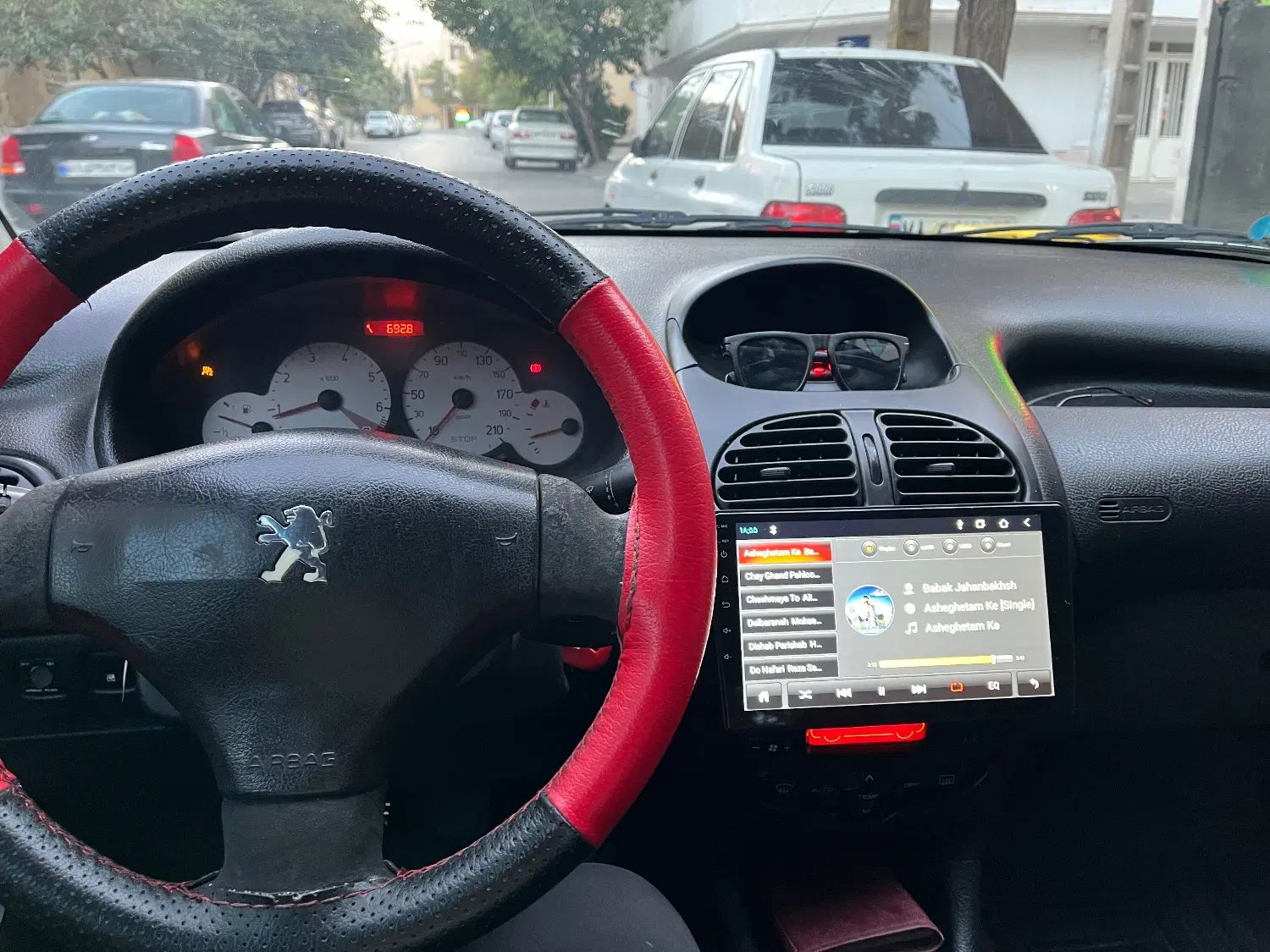 پژو ۲۰۶ صندوق دار v8 - 1389