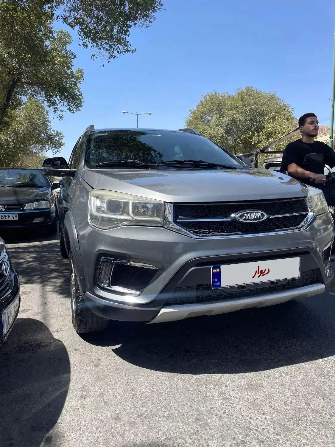 ام وی ام X22 اتوماتیک لاکچری - 1396