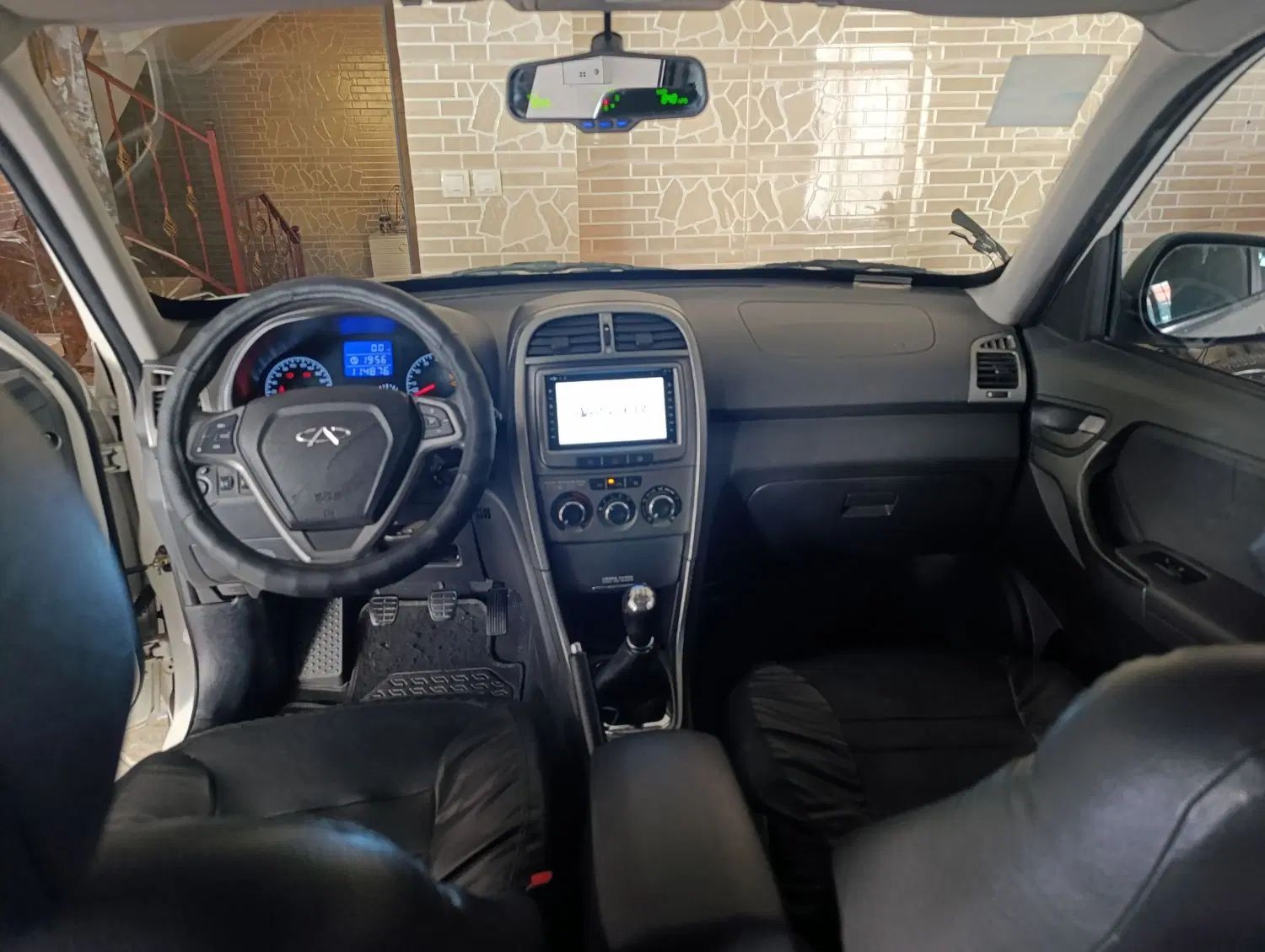 ام وی ام X33 دنده‌ای ساده - 1395