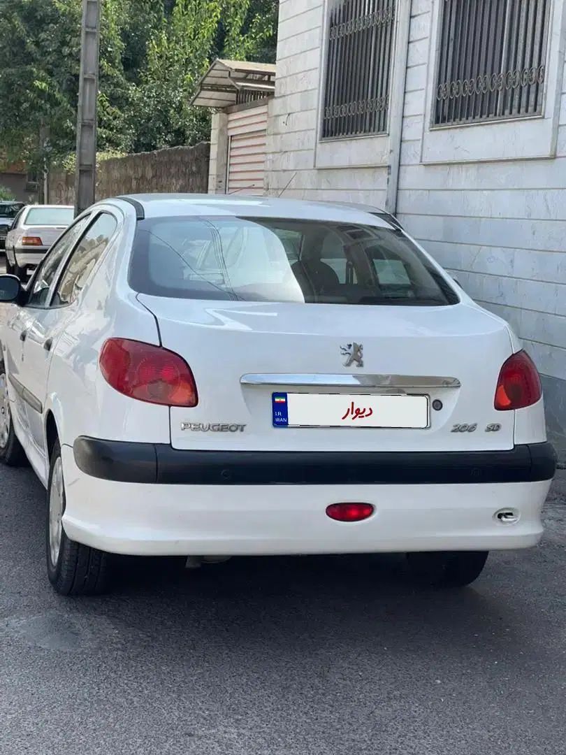 پژو ۲۰۶ صندوق دار v8 - 1394