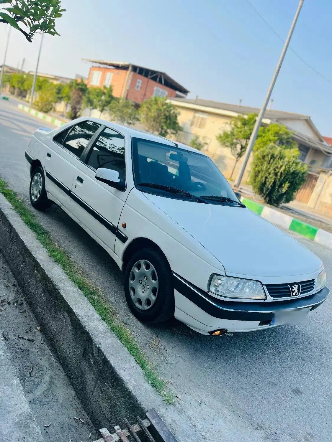 پژو 405 SLX بنزینی  XU7 - 1390