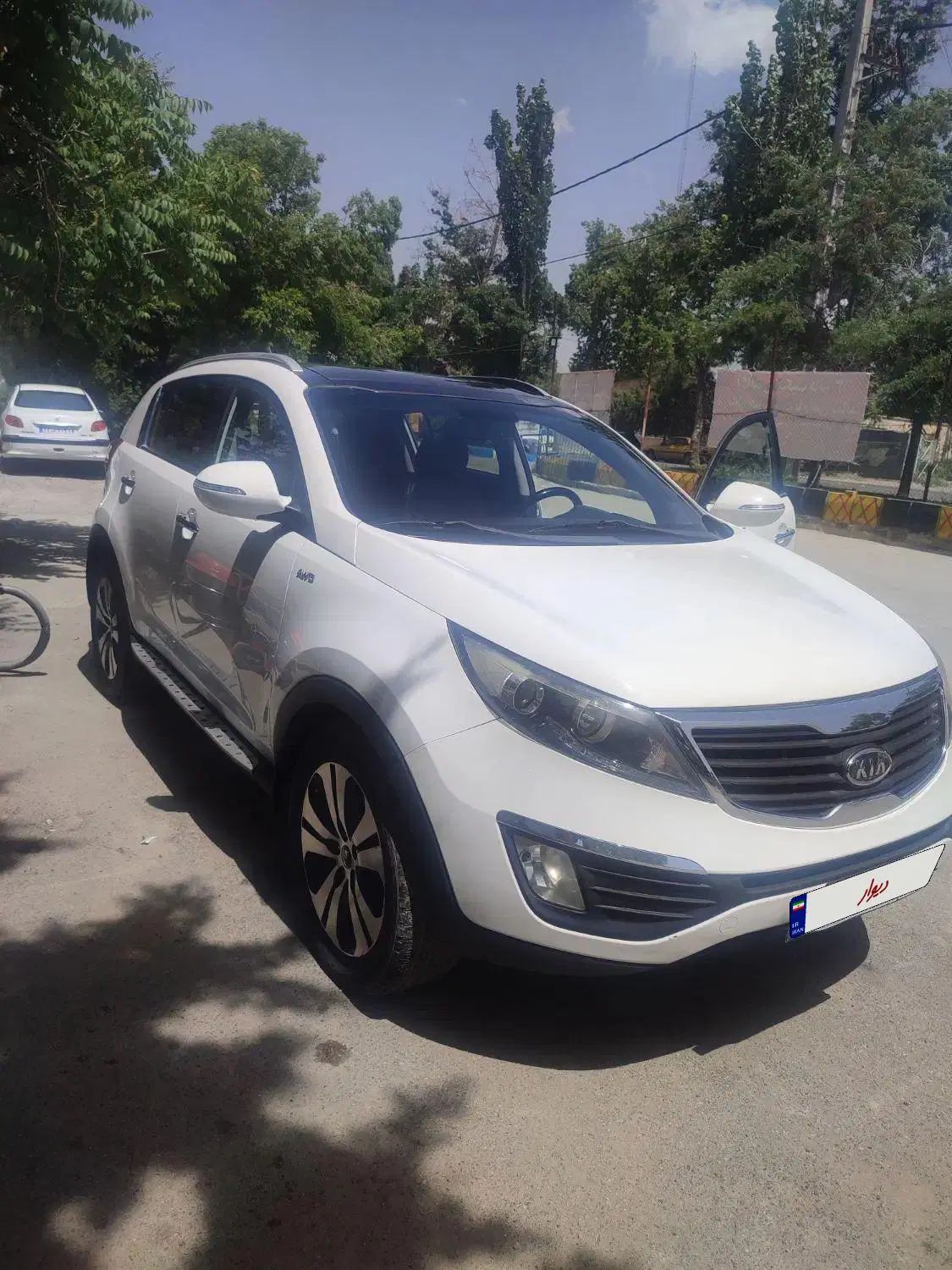 کیا اسپورتیج 4 سیلندر فول 2400cc - 2012