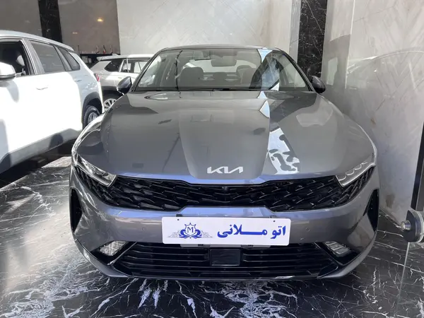 کیا K5 ۱.۵ لیتر توربو - 2024