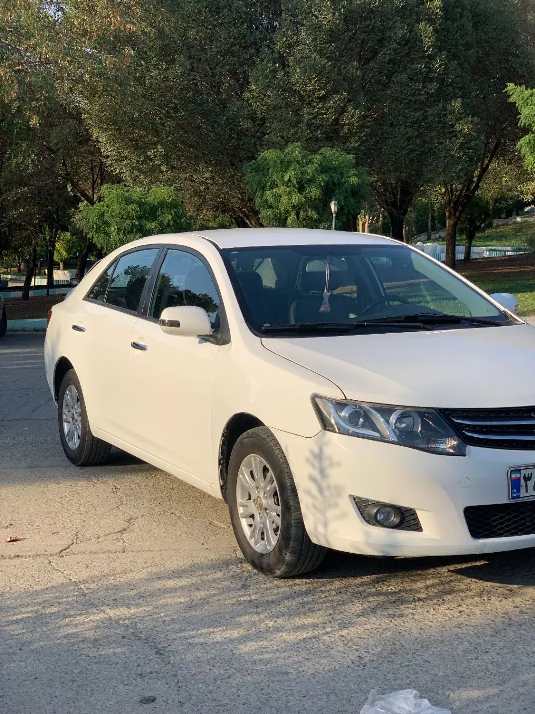 زوتی Z300 اتوماتیک - 2014