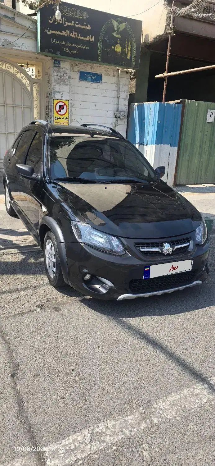 خودرو کوییک، معمولی آگهی ann_20333828