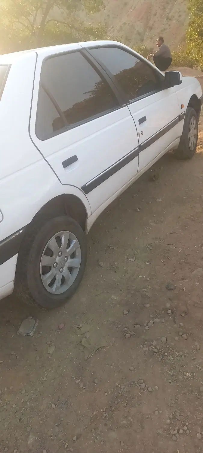 پژو 405 SLX بنزینی  XU7 - 1390