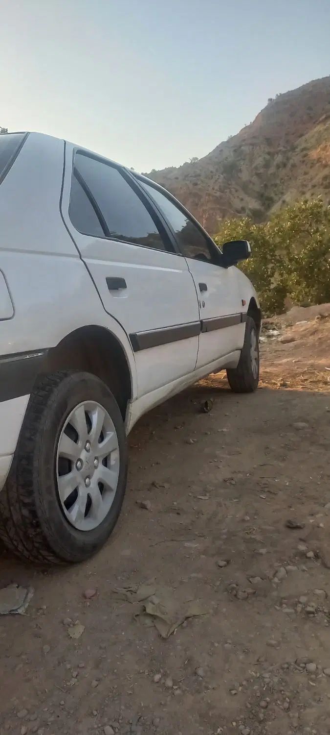 پژو 405 SLX بنزینی  XU7 - 1390