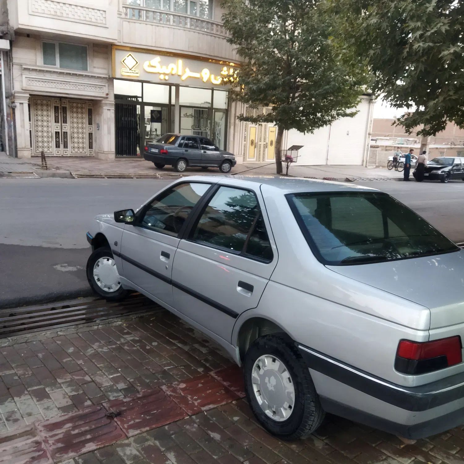 پژو 405 GLX - 1387