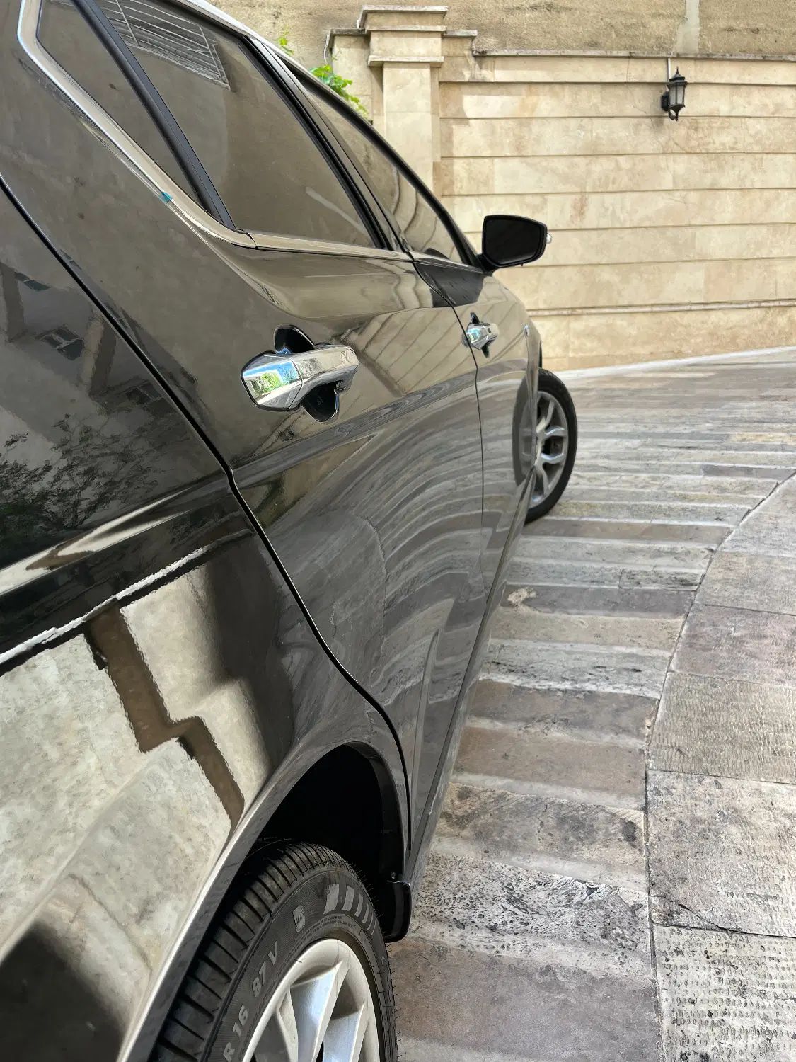 دنا پلاس توربو اتوماتیک - 1403