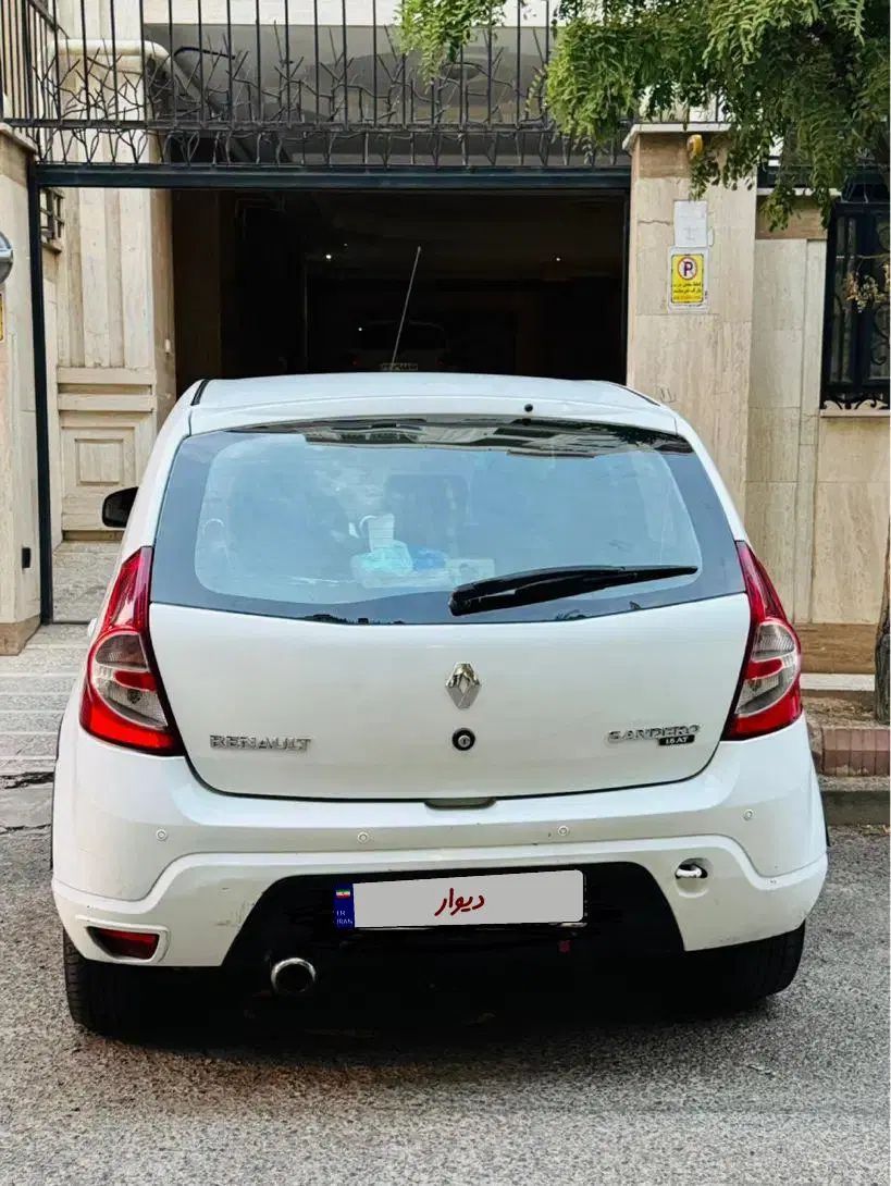 رنو ساندرو اتوماتیک - 1396