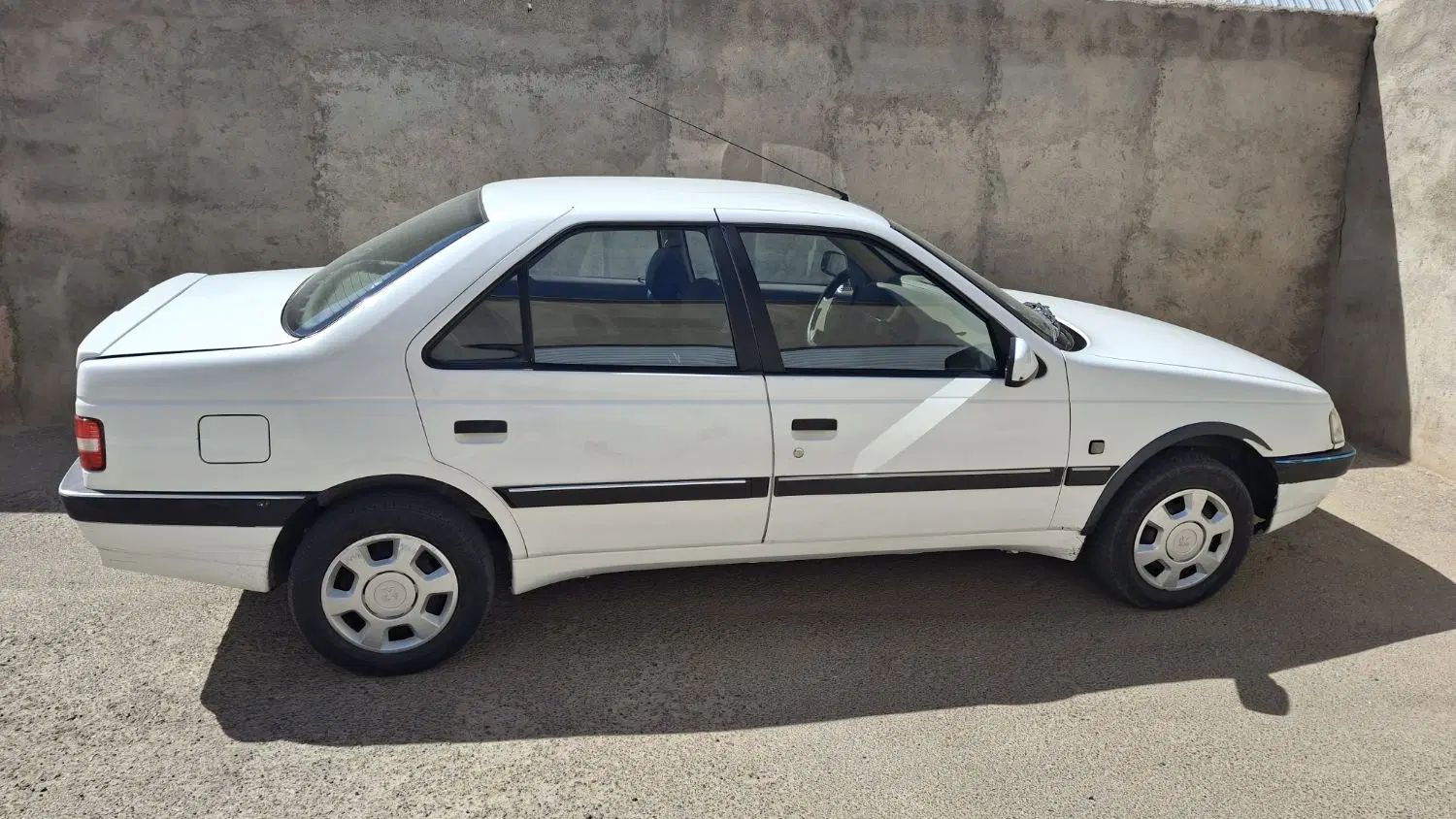 پژو 405 SLX بنزینی TU5 - 1393
