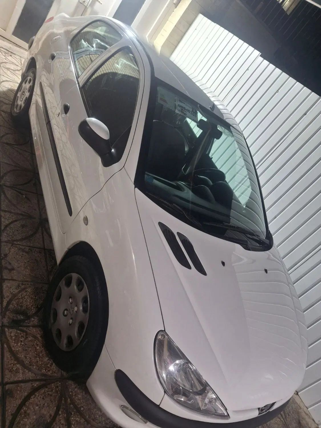 پژو ۲۰۶ صندوق دار v8 - 1397