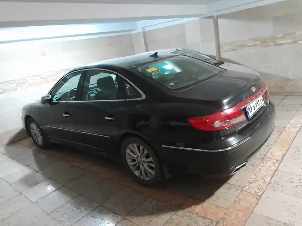 هیوندای آزرا (گرنجور) 3300cc - 2011