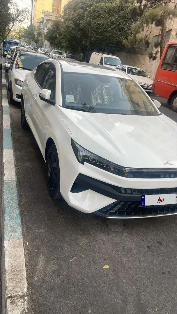خودرو کی ام سی، J7 آگهی ann_20335285