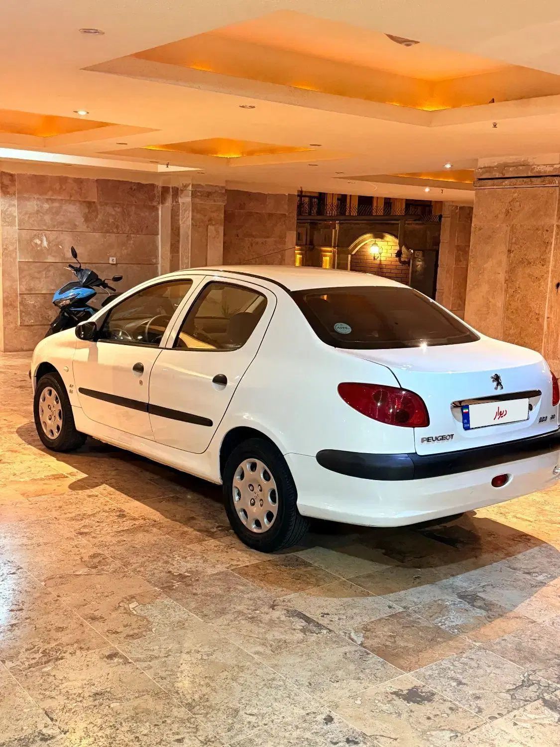پژو ۲۰۶ صندوق دار v8 - 1399
