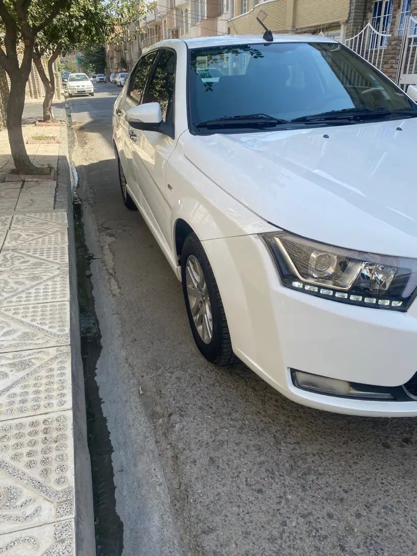 دنا پلاس تیپ ۲ سانروف ۴ ایربگ - 1398