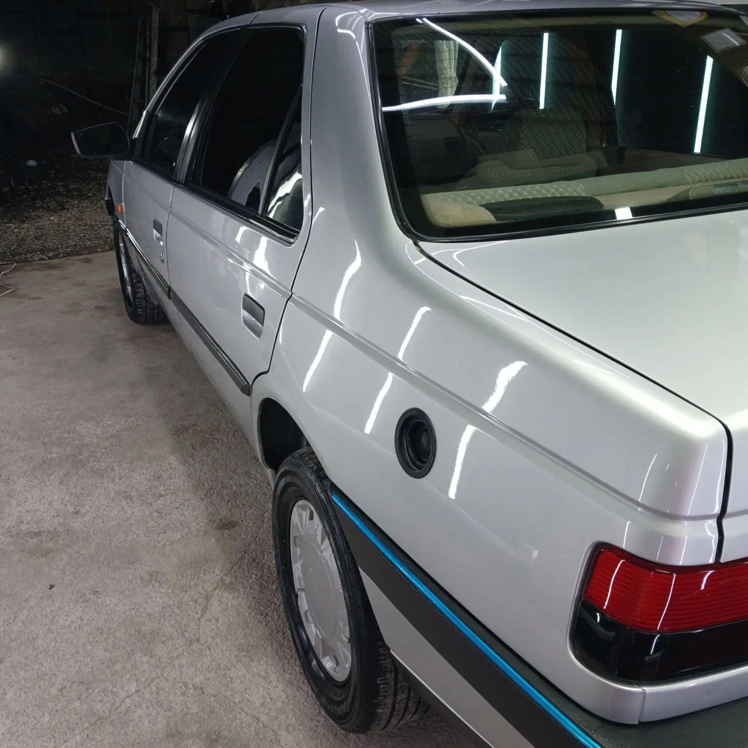 پژو 405 GLX - دوگانه سوز - 1390