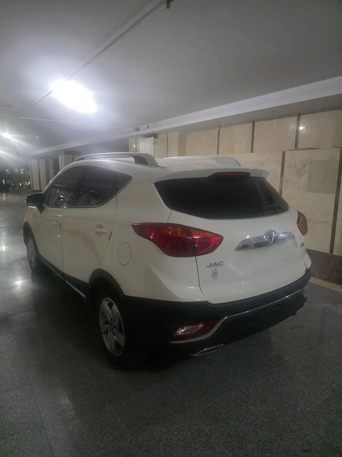 جک S3 اتوماتیک - 1402