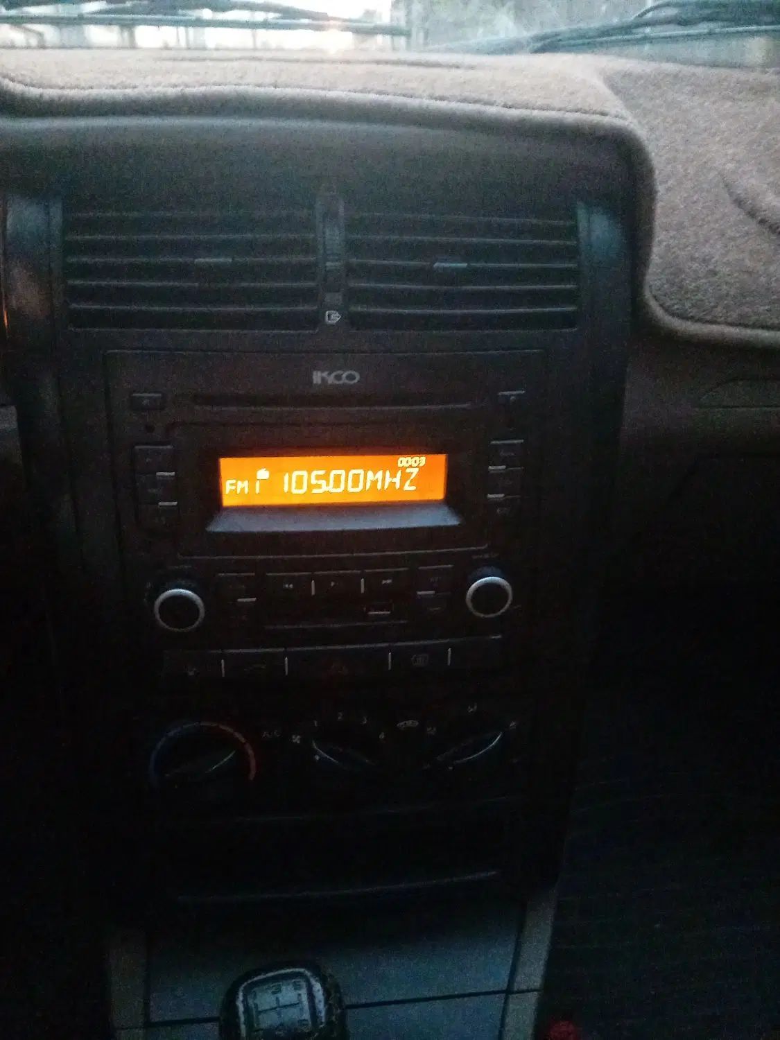 پژو 405 SLX بنزینی TU5 - 1397