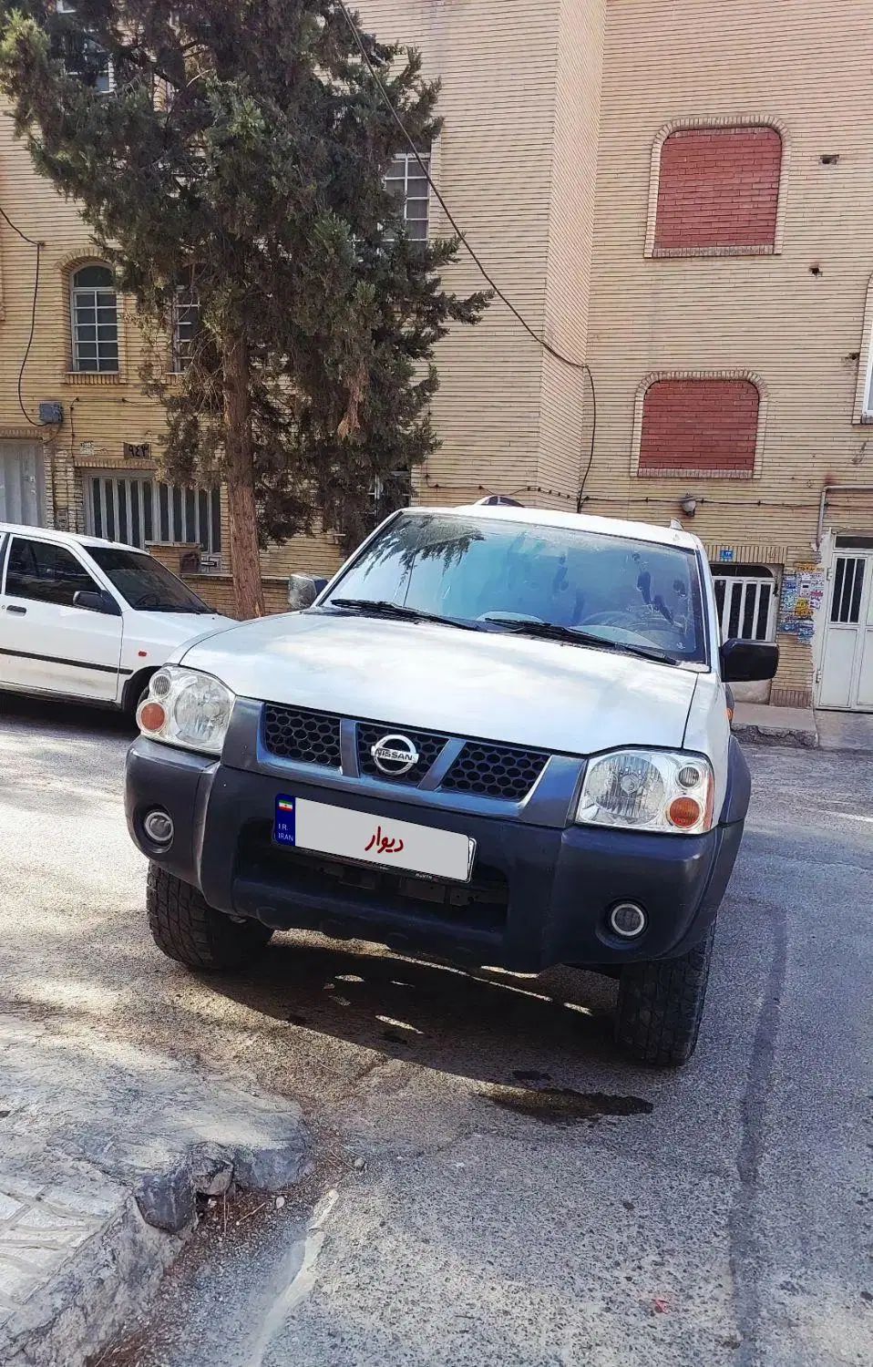 خودرو نیسان، رونیز آگهی ann_20336136