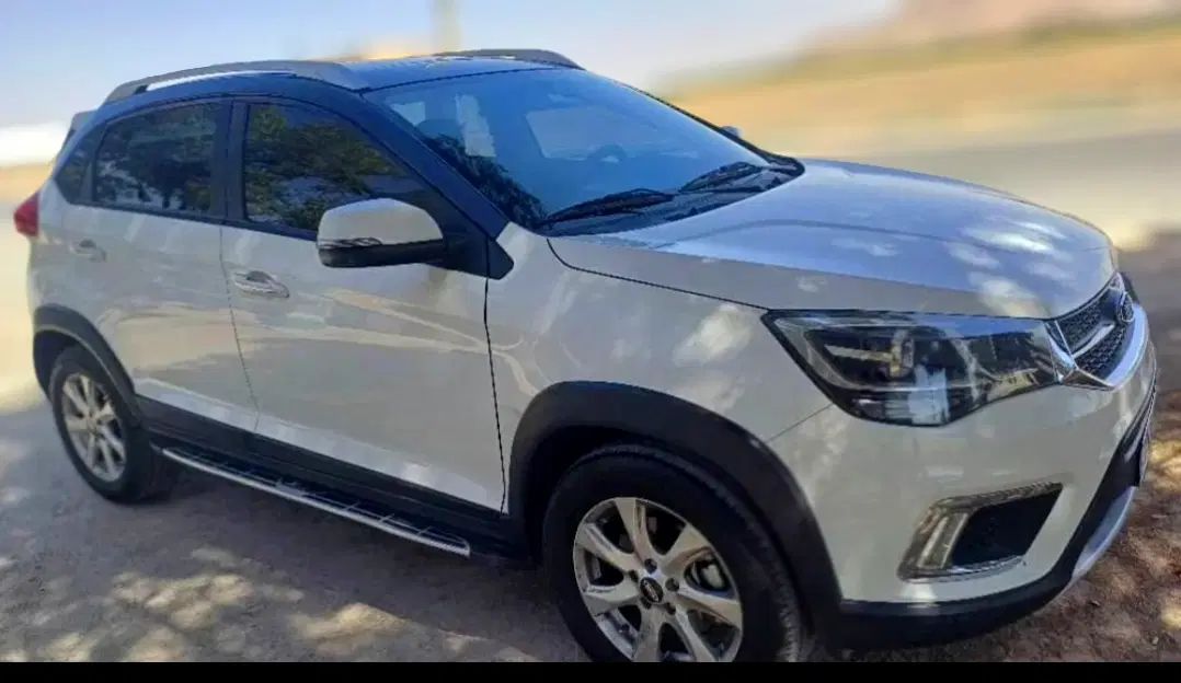 ام وی ام X22 دنده‌ای لاکچری - 1399