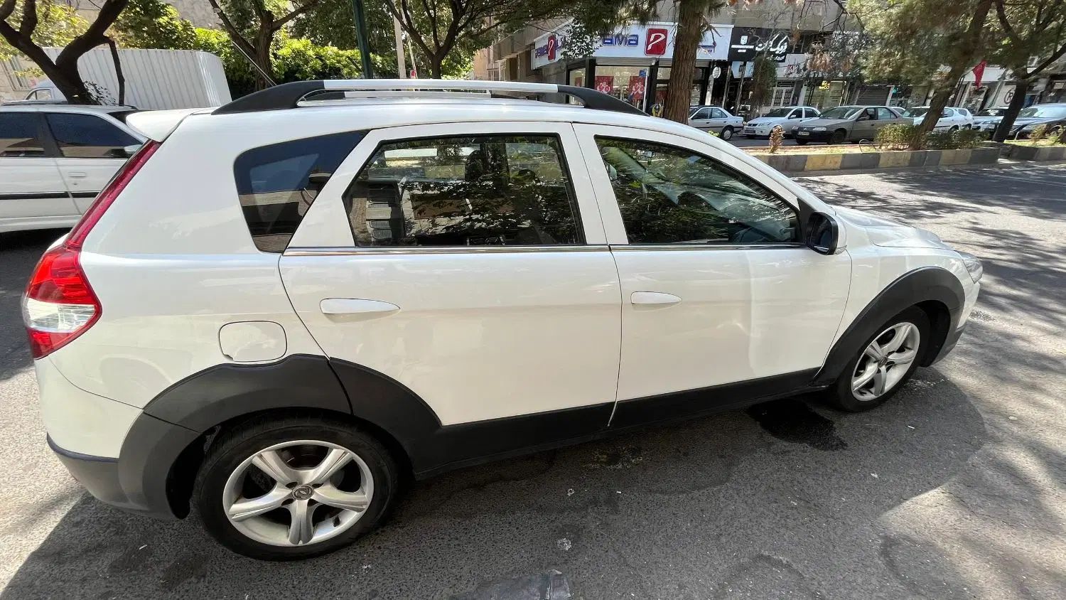 دانگ فنگ H30 کراس اتوماتیک - 1395