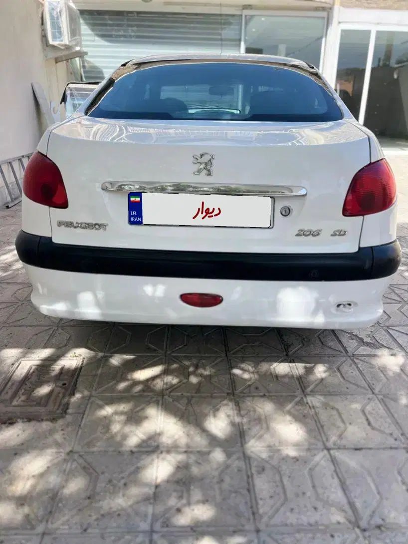 پژو ۲۰۶ صندوق دار v8 - 1394