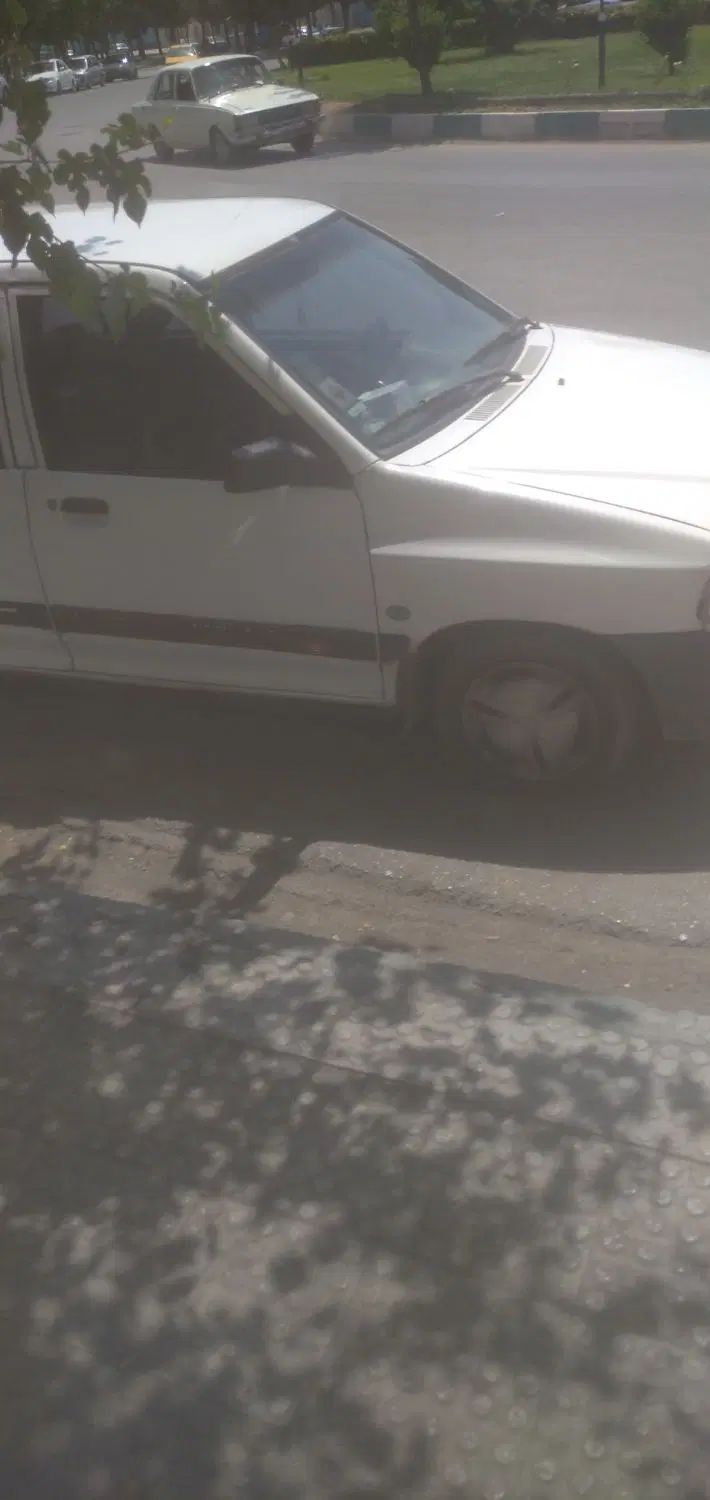 پراید 141 دوگانه‌سوز - 1382