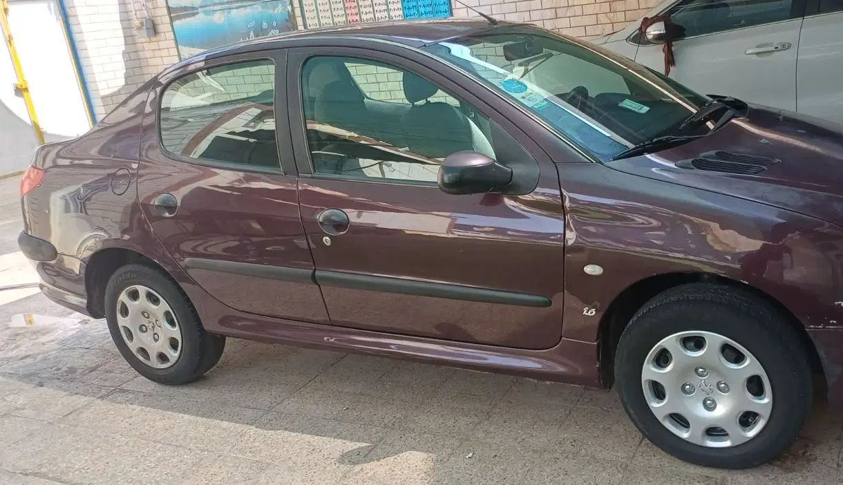 پژو ۲۰۶ صندوق دار v8 - 1388