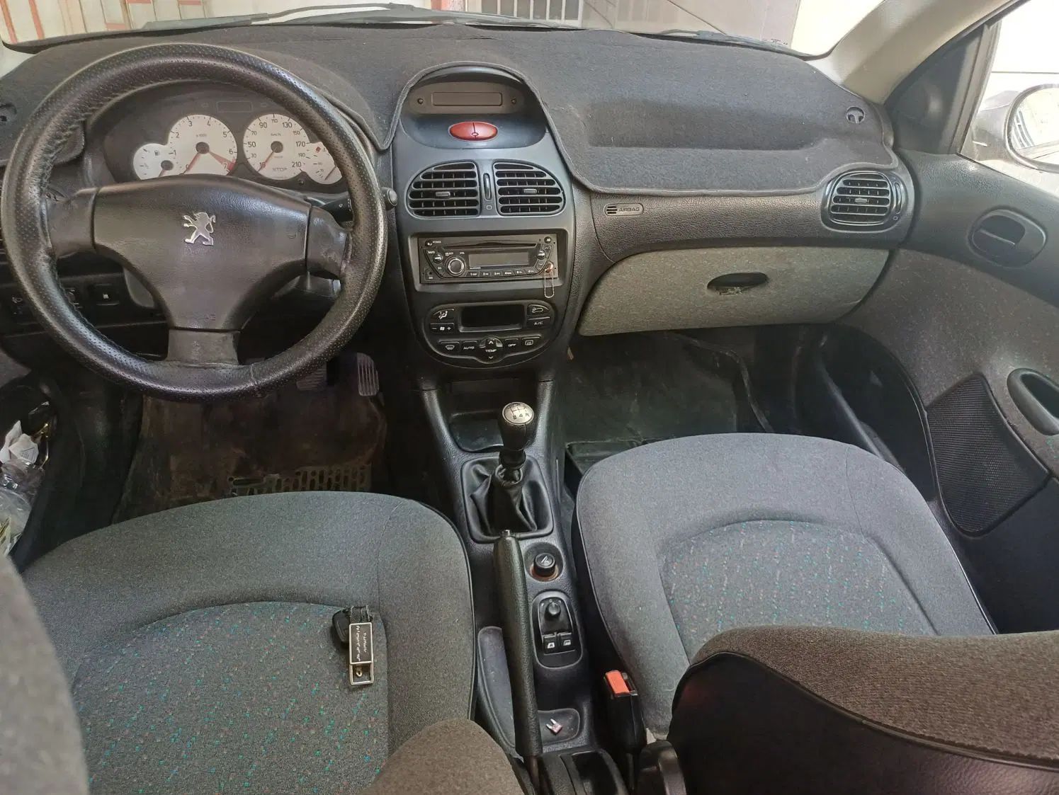 پژو ۲۰۶ صندوق دار v8 - 1388