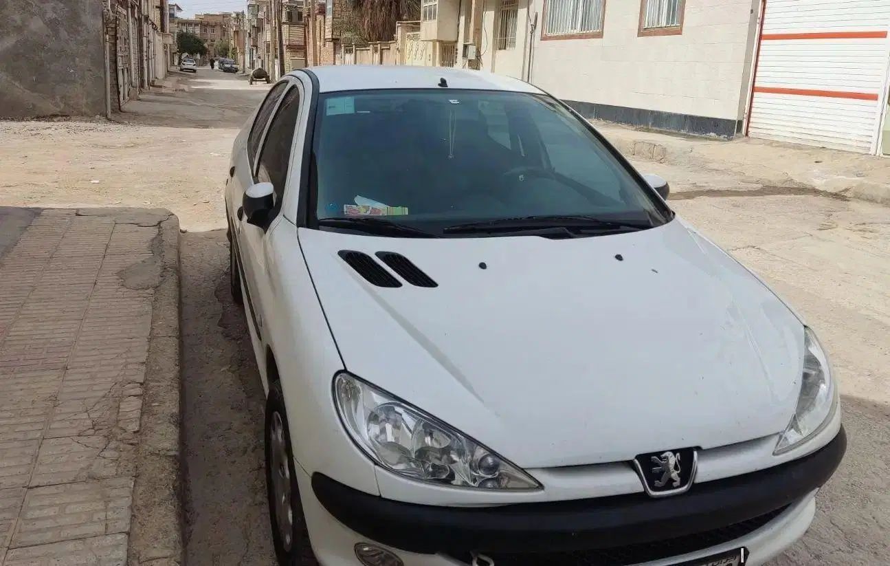 پژو ۲۰۶ صندوق دار v8 - 1395