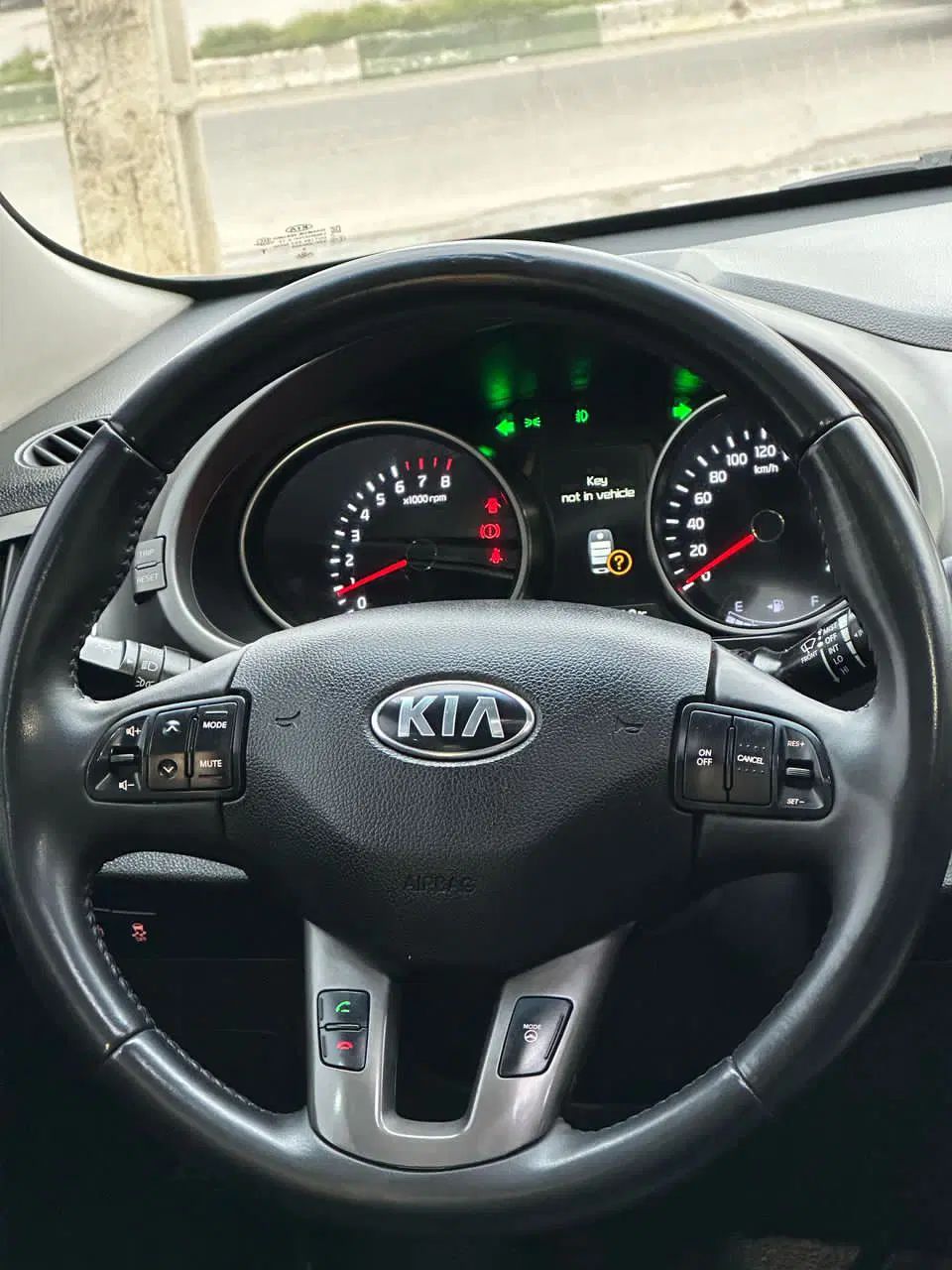 کیا اسپورتیج 4 سیلندر فول 2400cc - 2015
