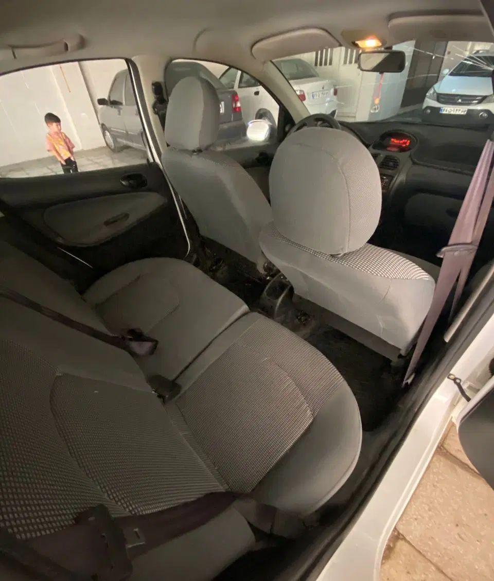 پژو ۲۰۶ صندوق دار v8 - 1398