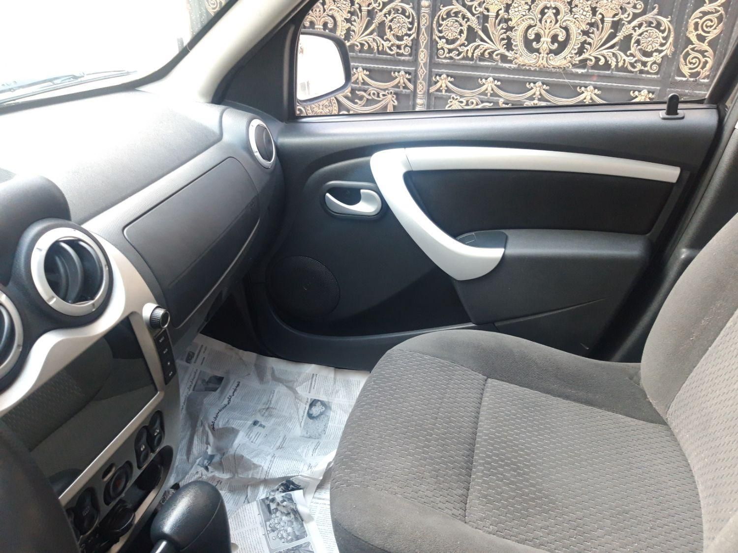 رنو ساندرو استپ وی اتوماتیک - 1395