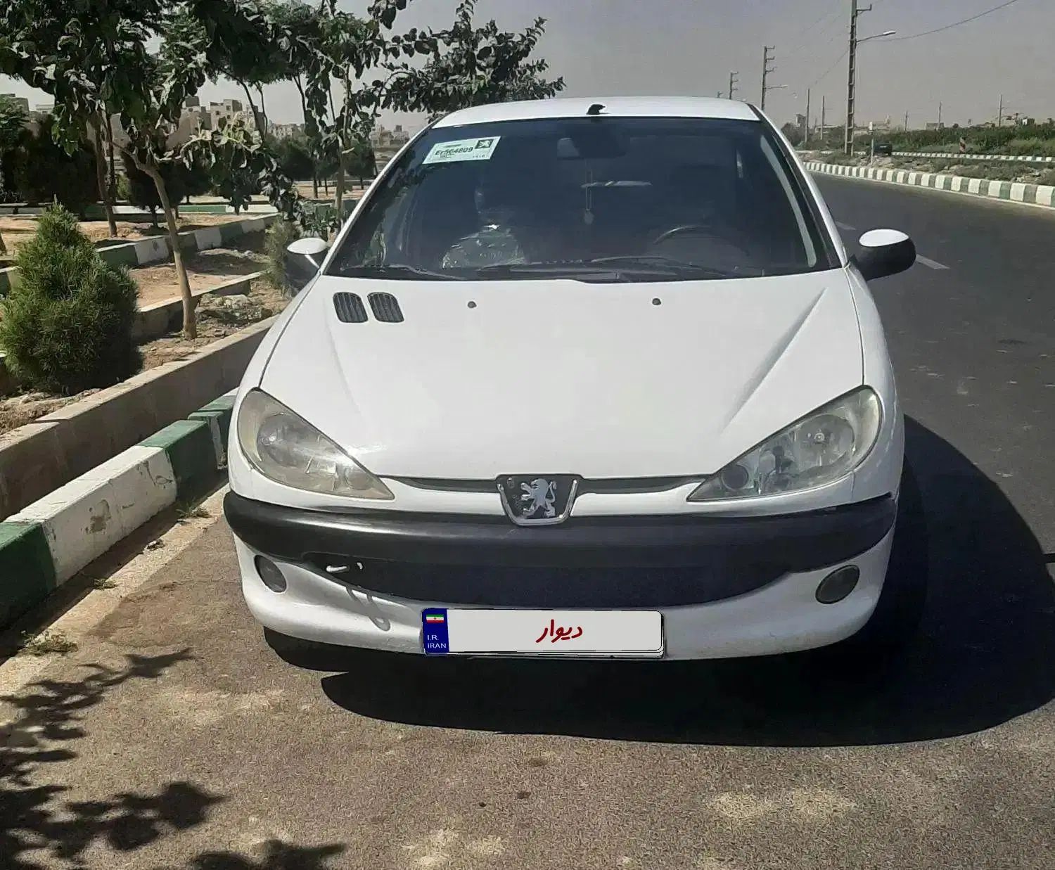 پژو ۲۰۶ صندوق دار v8 - 1394